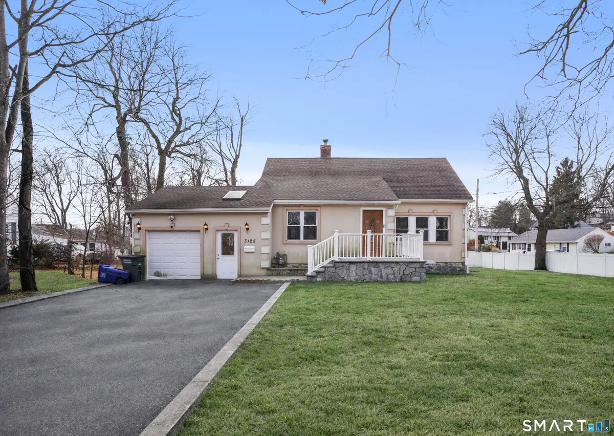 3125 Old Town Road, Bridgeport, CT 06606 - #1