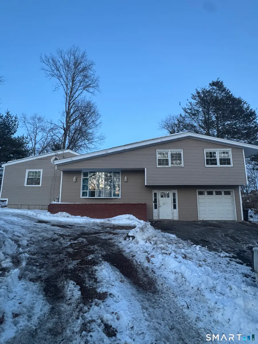 19 Collins Drive, West Haven, CT 06516 - #3