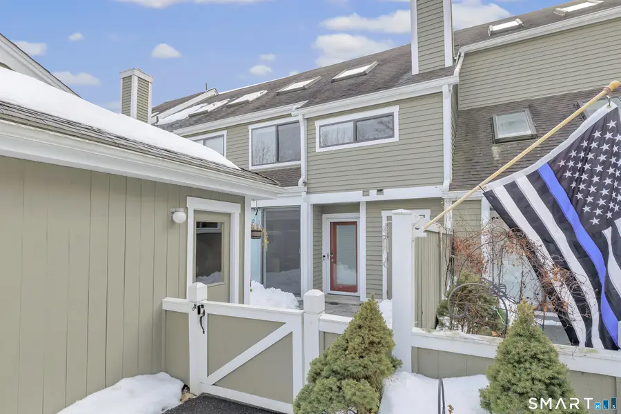 82 Country Walk, Shelton, CT 06484 - #3