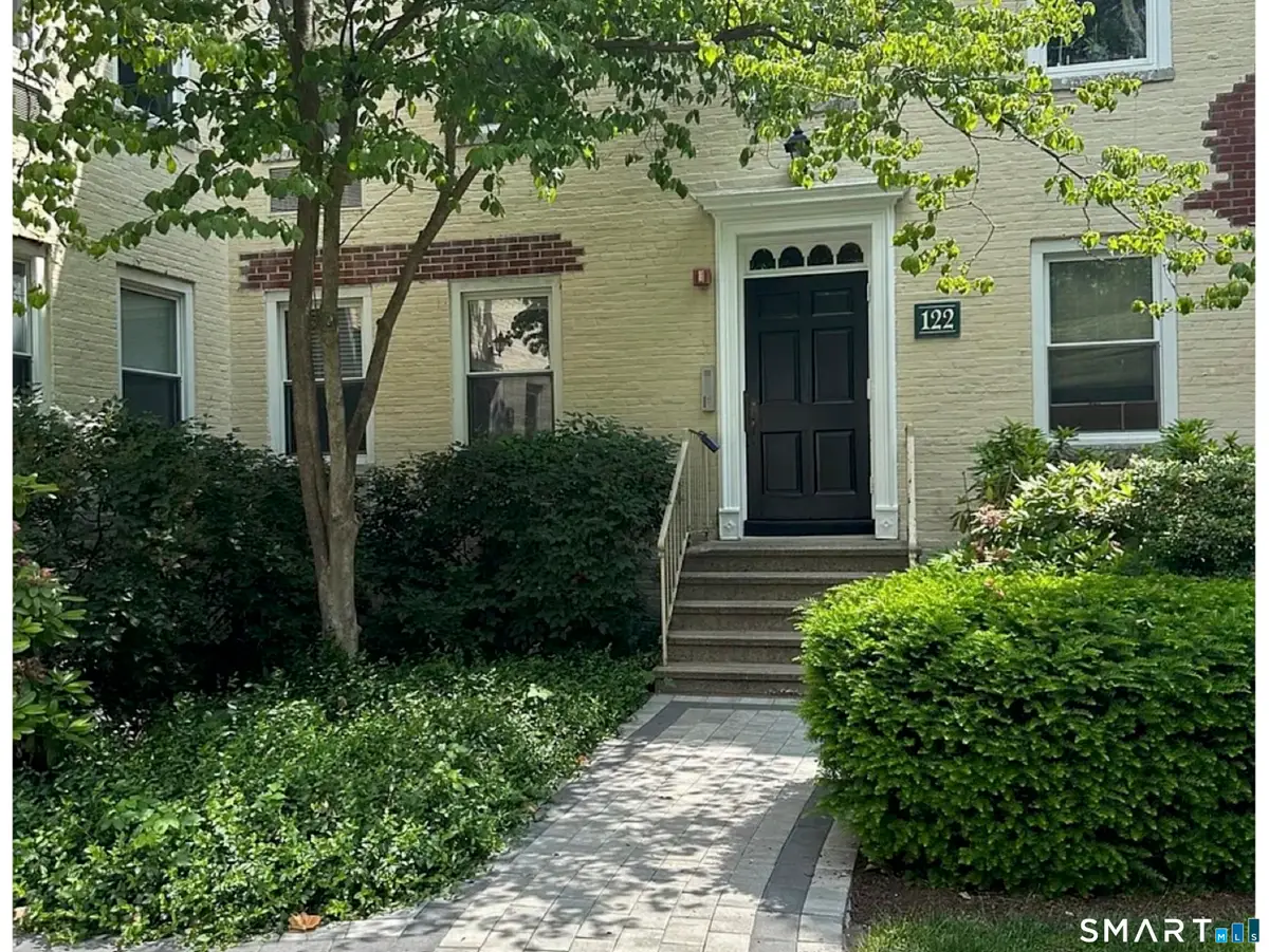122 Woodside Green #1A, Stamford, CT 06901 - #1