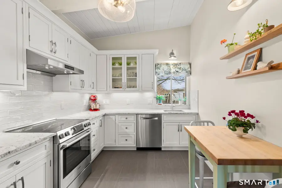 11 Ledgebrook Drive #11, Norwalk, CT 06854 - #3