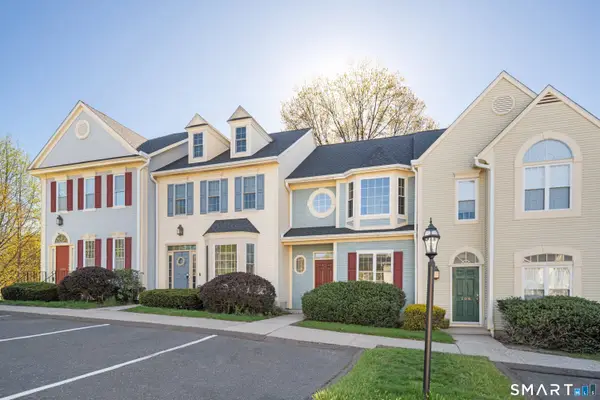 103 Cambridge Commons #103, Middletown, CT 06457