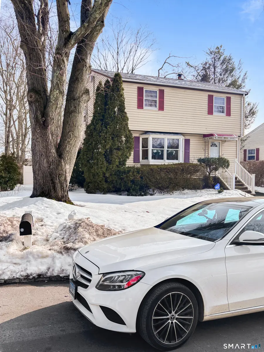 364 Griffin Avenue, Bridgeport, CT 06606 - #3