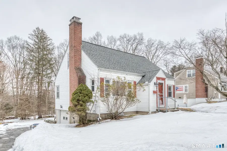 291 Mansfield Avenue, Willimantic, CT 06226 - #2