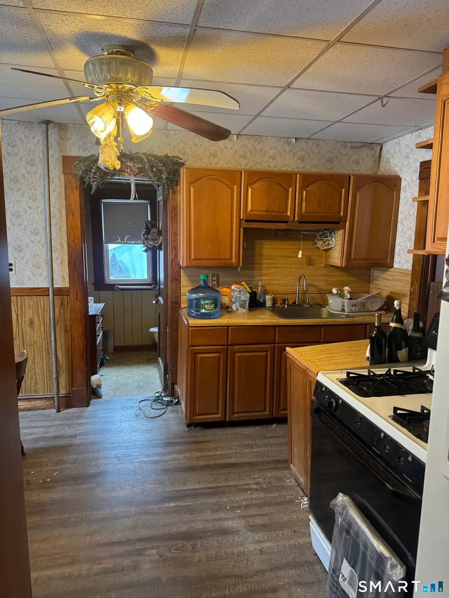 Address Withheld By Seller, Manchester, CT 06040 - #2