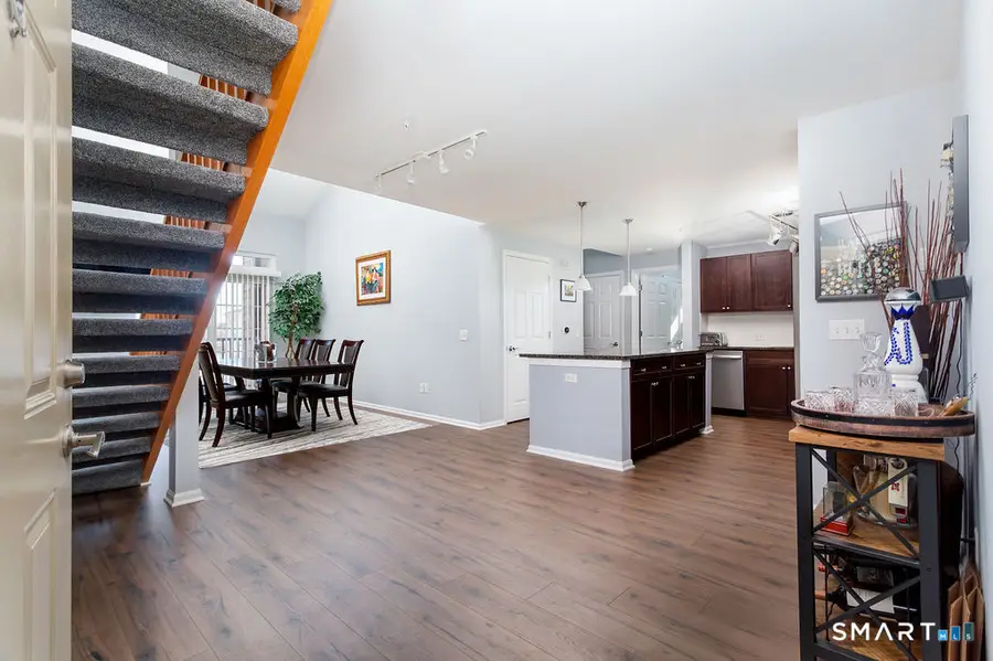 850 East Main Street #APT 526, Stamford, CT 06902 - #3