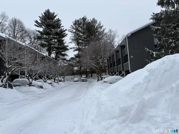 18 Hudson Street #15, Bethel, CT 06801