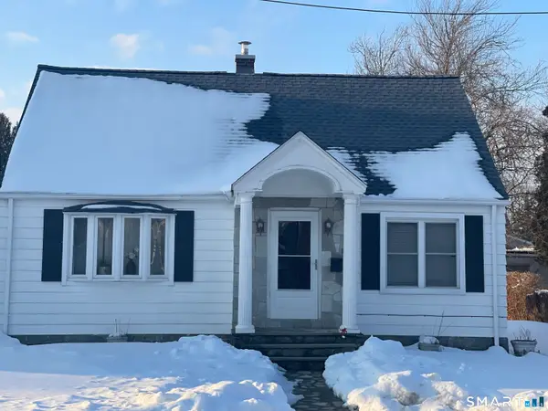 52 Bennett Avenue, Waterbury, CT 06708