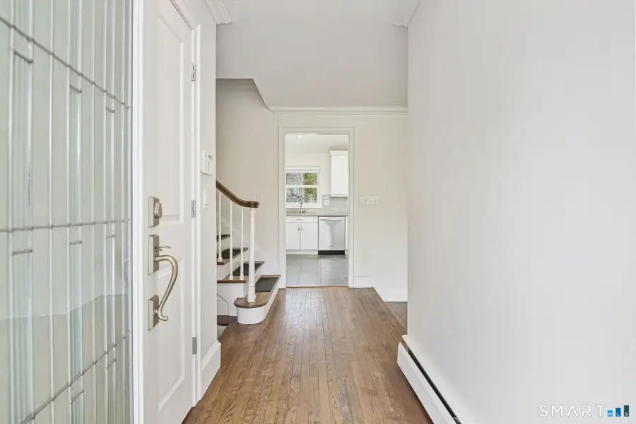 6 Field Crest Road, New Canaan, CT 06840 - #3