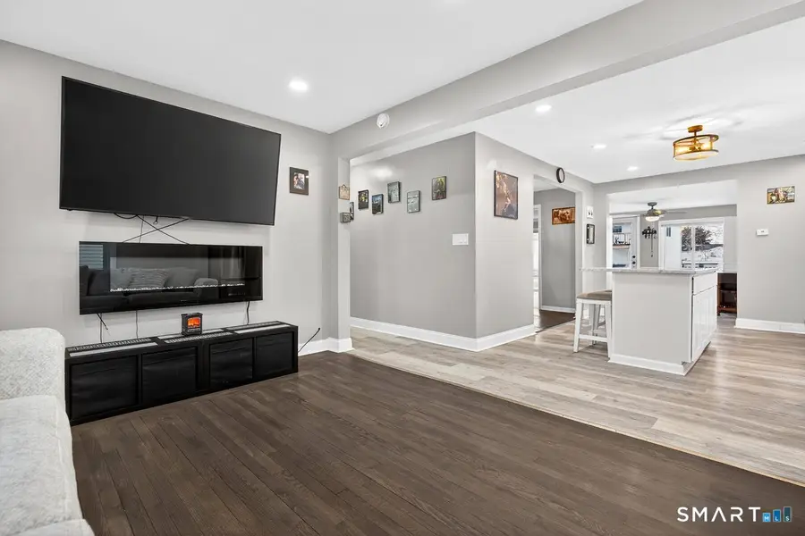 24 Polk Avenue, Waterbury, CT 06708 - #3