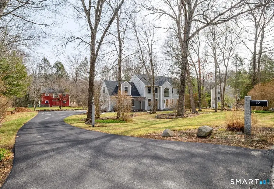 10 Sweetbriar Lane, Newtown, CT 06482 - #3