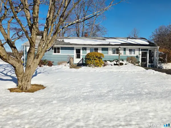 4 Lewis Street, Simsbury, CT 06081