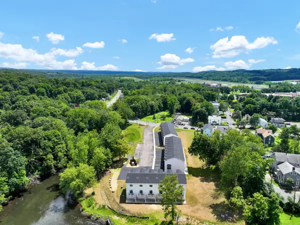 33 Main Street #11, Meriden, CT 06451