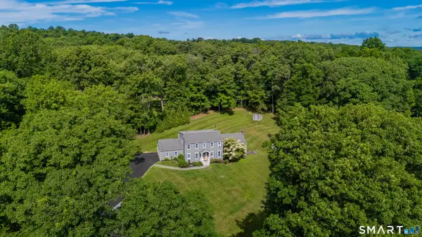 131 Woods Way Drive, Southbury, CT 06488