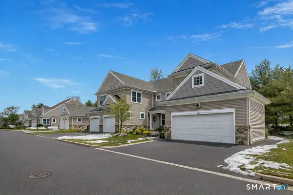 138 Bradford Walk #138, New Britain, CT 06053