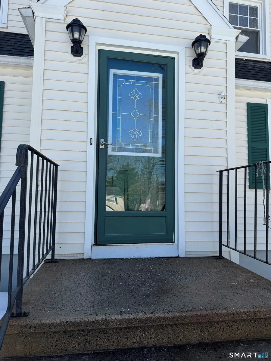 24 North Avenue, North Haven, CT 06473 - #3