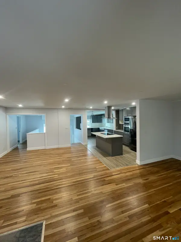 20 Dorothy Street, Milford, CT 06460