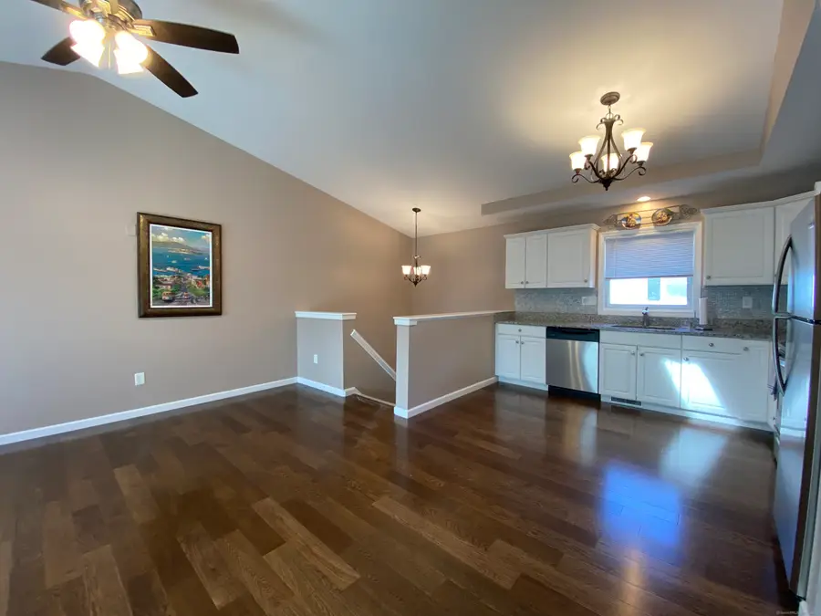 83 Myrtle Street #83, Shelton, CT 06484 - #3