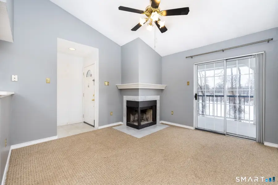 31 High Street #APT 4304, East Hartford, CT 06118 - #2