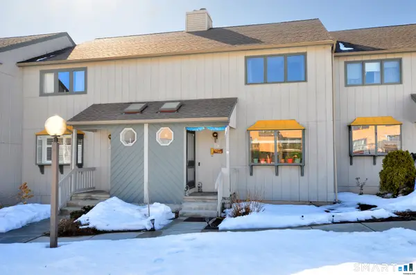 234 Skyview Drive #234, Cromwell, CT 06416