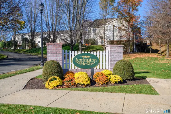 1705 Eaton Court #1705, Danbury, CT 06811