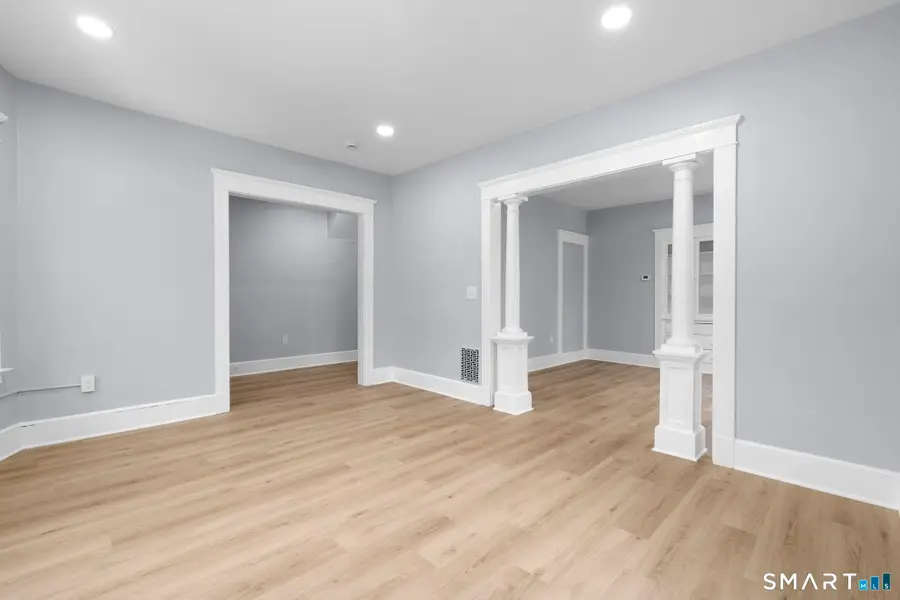 11 Young Street, New Haven, CT 06511 - #3