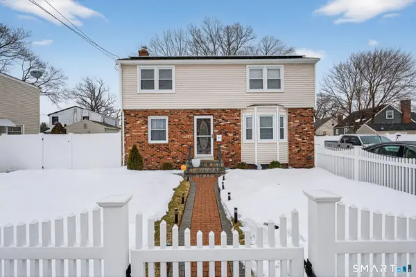 83 Deerfield Drive, Manchester, CT 06040