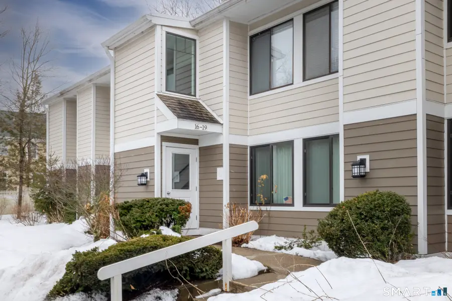 19 Cook Close #19, Ridgefield, CT 06877 - #2