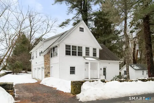 14 Chestnut Hill Road, Stamford, CT 06903