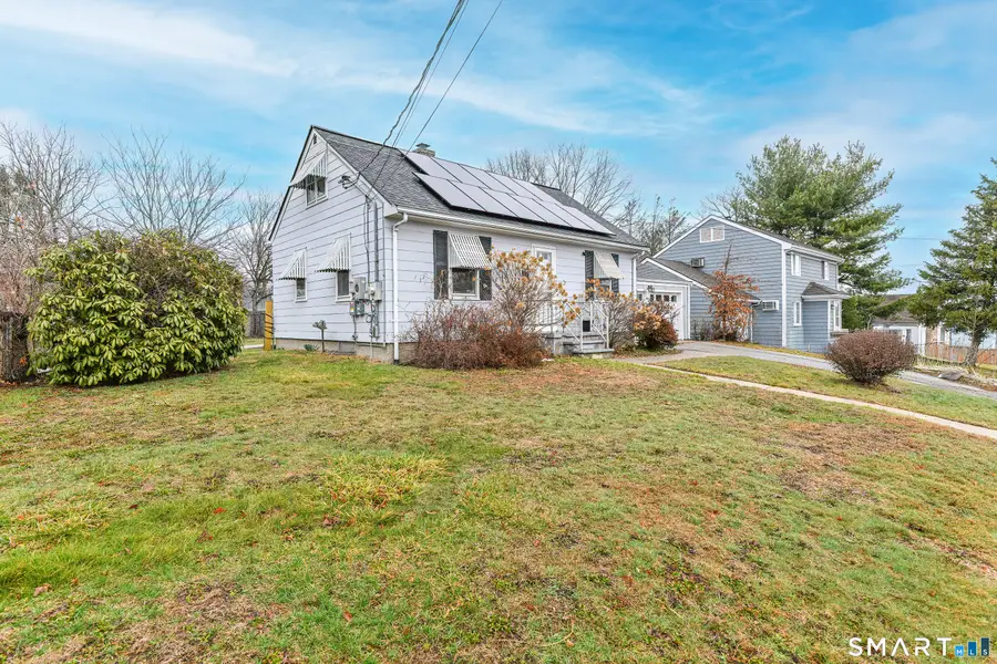 74 Hollywood Avenue, Bridgeport, CT 06606 - #3