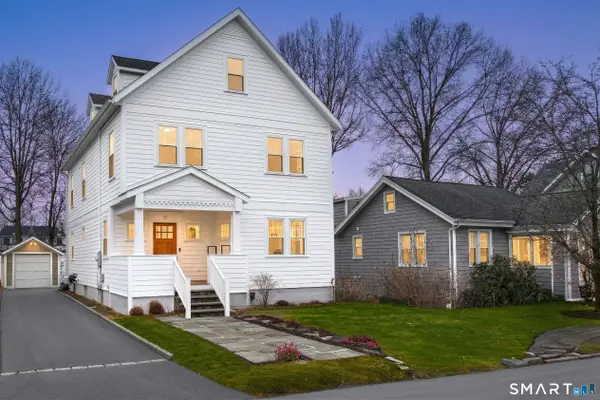 33 Myrtle Street, Norwalk, CT 06855