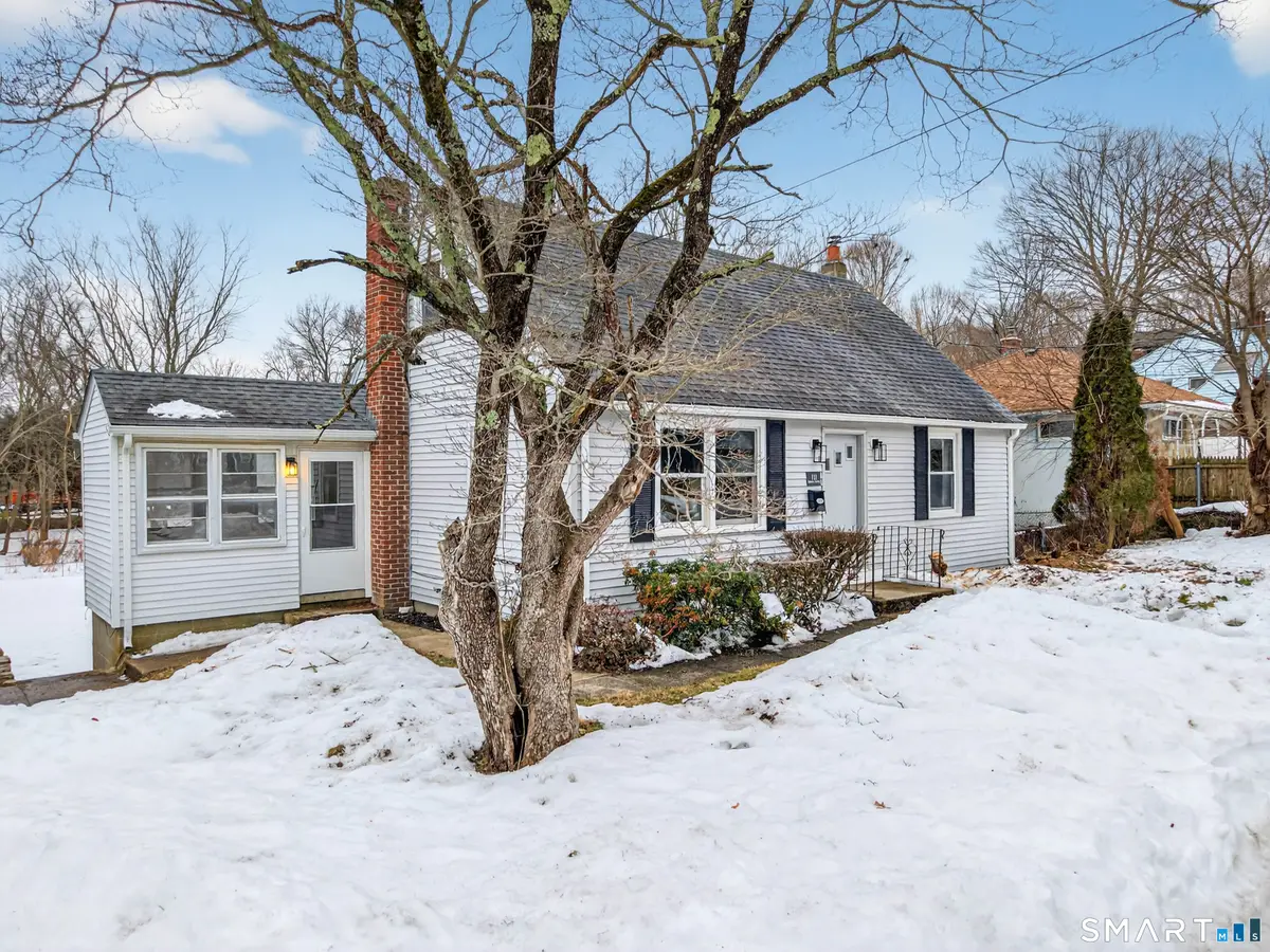 111 Whipple Avenue, Norwich, CT 06360 - #1