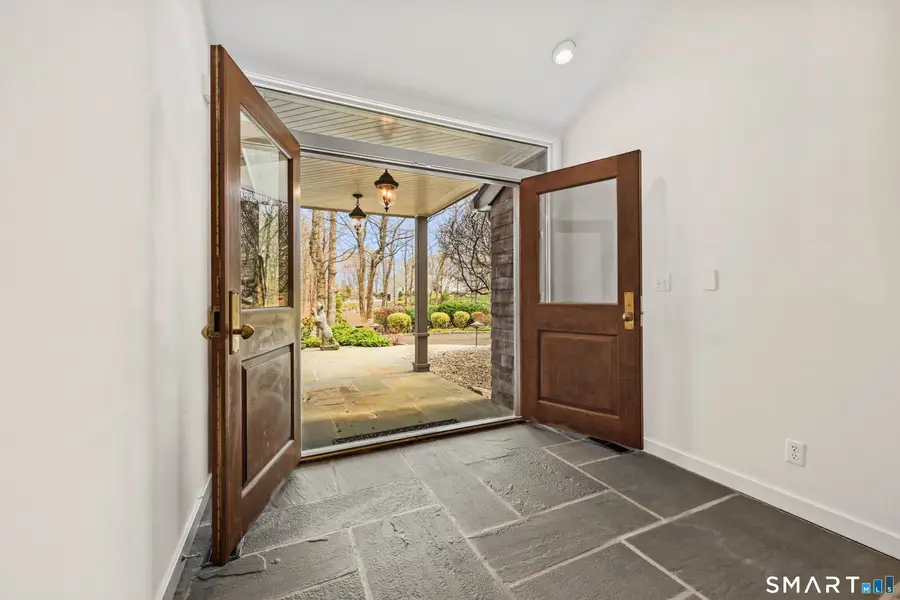 41 Londonderry Drive, Greenwich, CT 06830 - #3