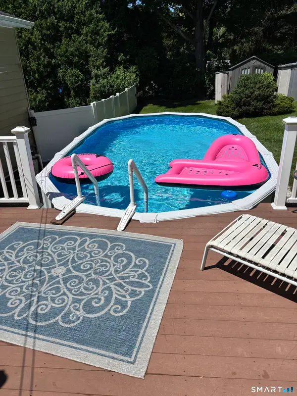 7 Bittersweet Drive, Danbury, CT 06811