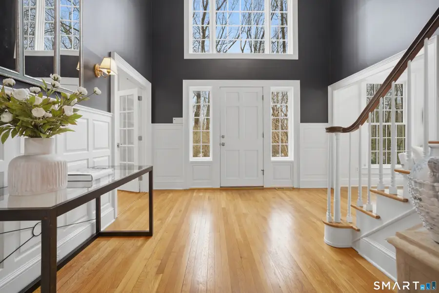 677 Eleven O Clock Road, Fairfield, CT 06824 - #2