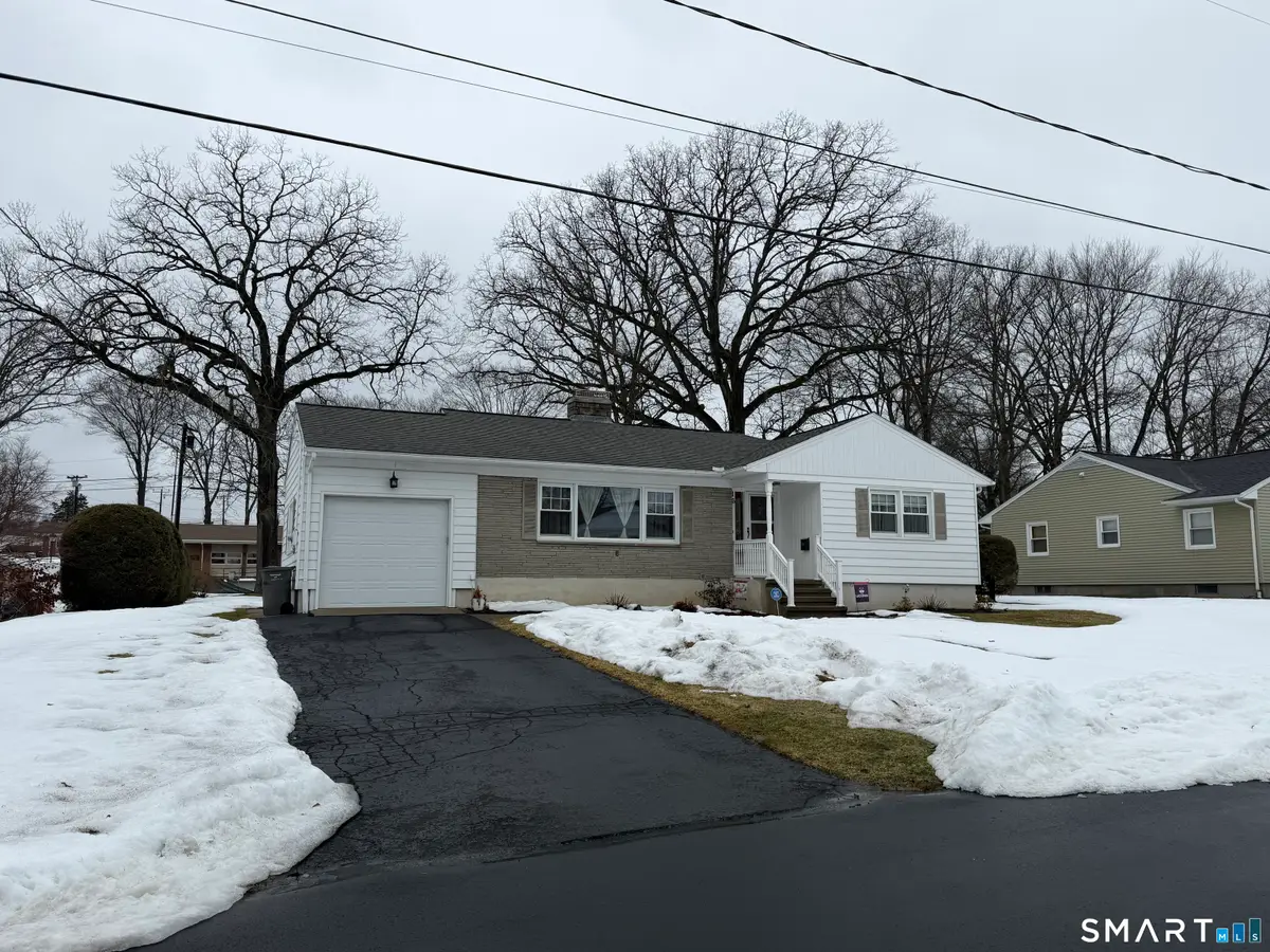 16 Phyllis Drive, Naugatuck, CT 06770 - #1