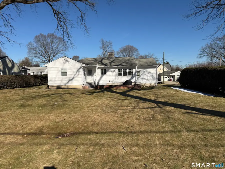 16 Phyllis Drive, Naugatuck, CT 06770 - #2