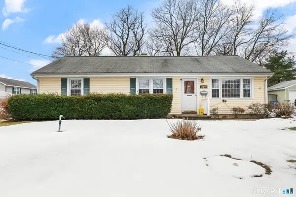 105 Daniel Drive, Bridgeport, CT 06606