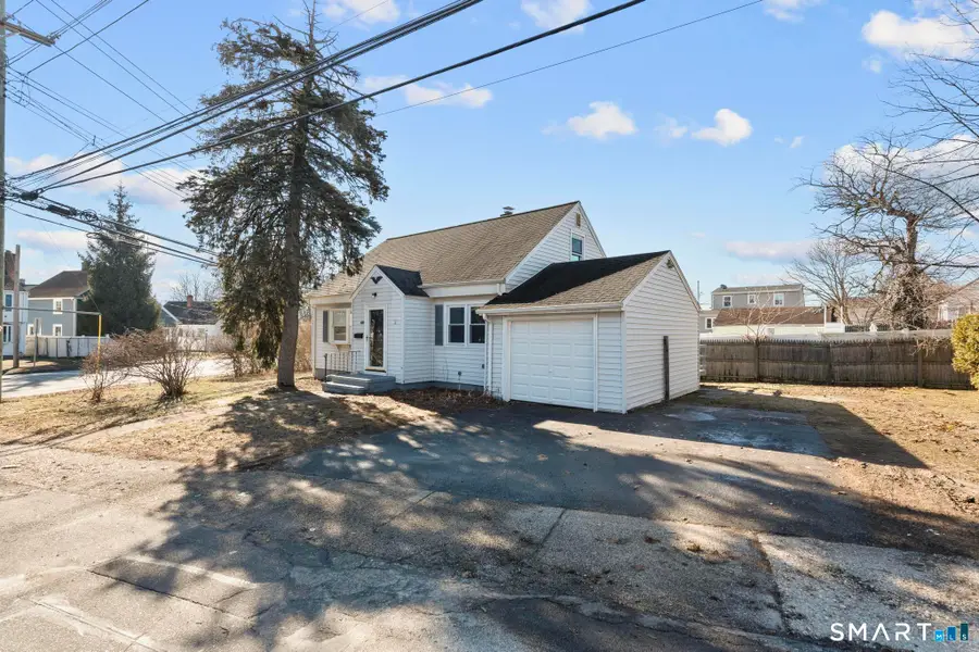 405 Wilcoxson Avenue, Stratford, CT 06614 - #2