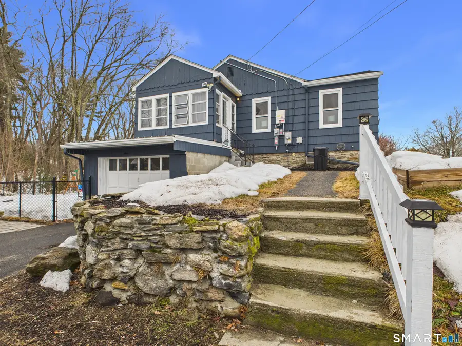 10 First Street, North Grosvenordale, CT 06255 - #3