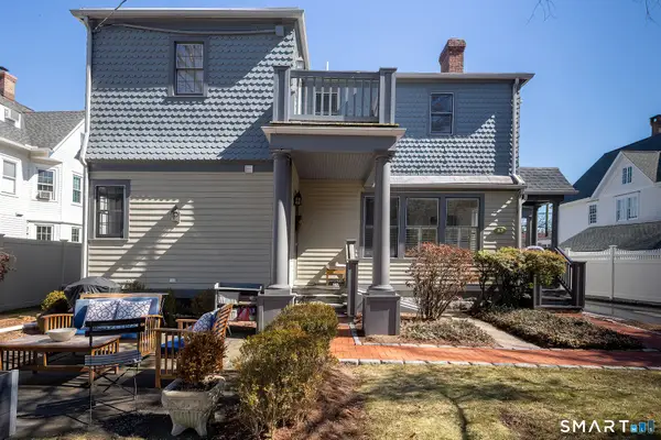 83 South Avenue #APT C, New Canaan, CT 06840