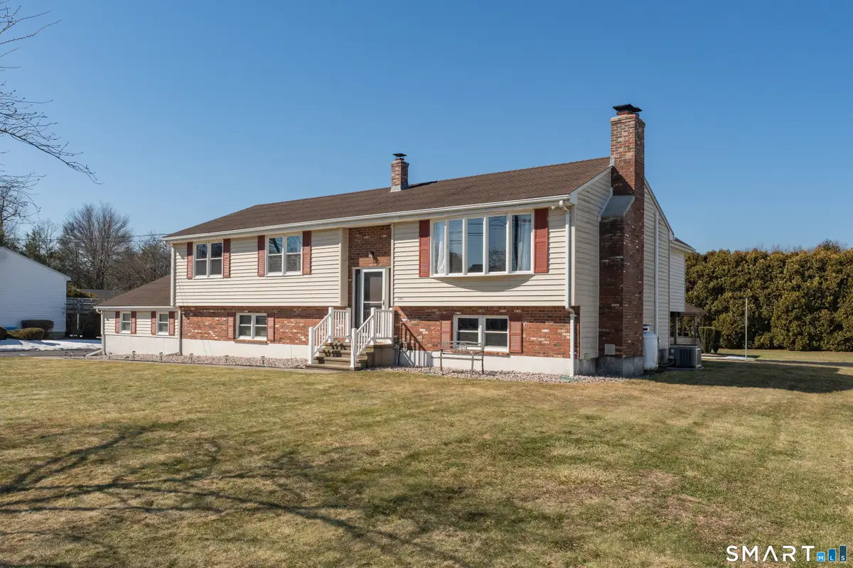 130 North Hill Road, North Haven, CT 06473 - #1