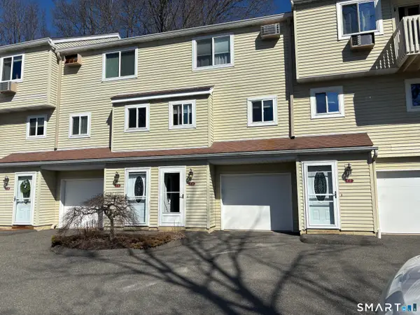 110 Coalpit Hill Road #C 8, Danbury, CT 06810