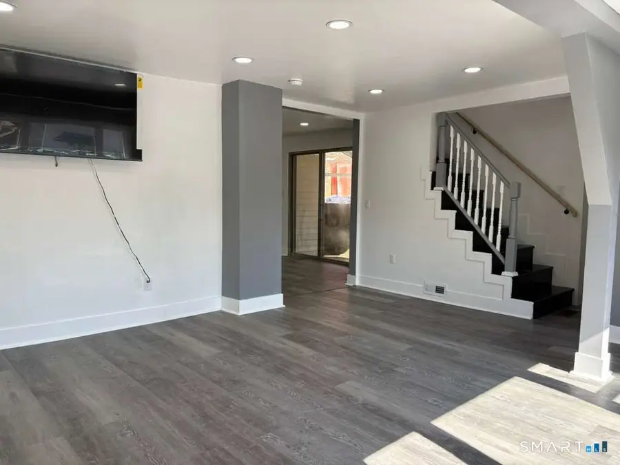 30 Pond Street, Naugatuck, CT 06770 - #3