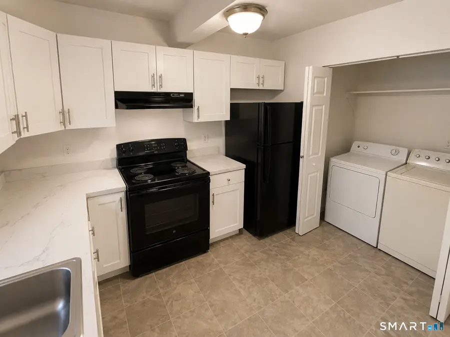 379 Woodland Street #APT 2C, Hartford, CT 06112 - #3