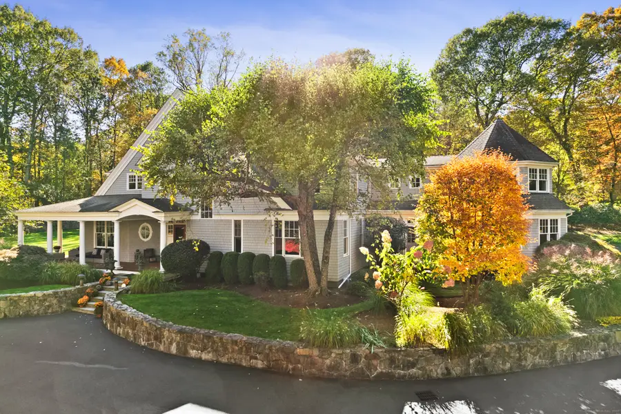 6 Winthrop Hills, Weston, CT 06883 - #3