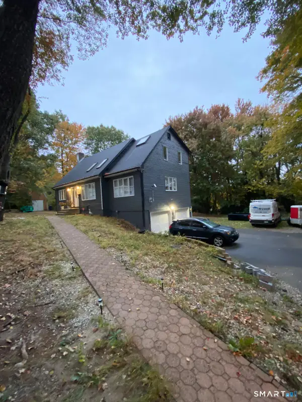 54 Highlawn Street, Waterbury, CT 06705