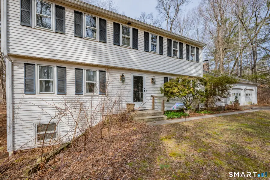 3 Cotswold Way, Avon, CT 06001 - #3
