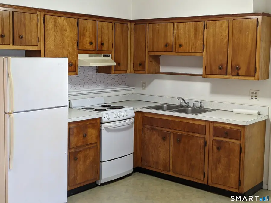 12 Terrace Place #13, New Milford, CT 06776 - #3