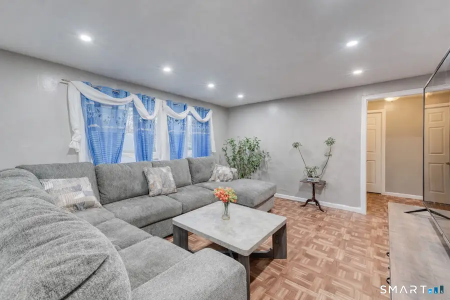 40 Cottage Grove Circle, Bloomfield, CT 06002 - #2